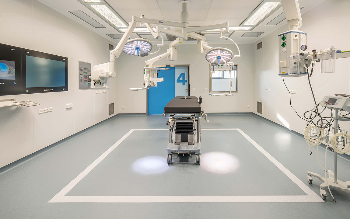 OP-Saal 4 Kreiskrankenhaus Mechernich Blick in den OP-Saal 4 im Kreiskrankenhaus Mechernich
