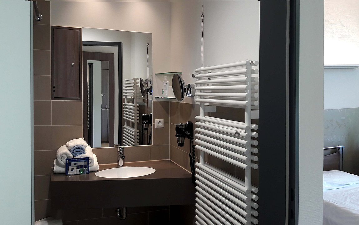 Wahleistungszimmer-Bad-Krankenhaus-Schleiden