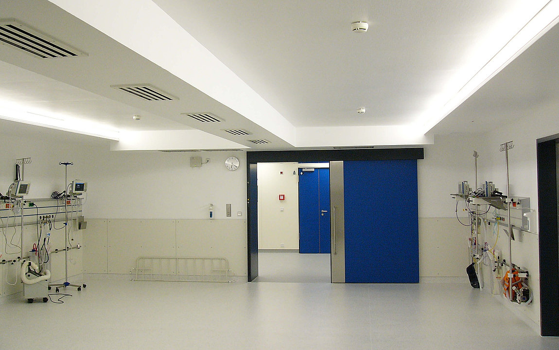 Blick in den Aufwachraum der OP Abteilung am Petrus Krankenhaus Wuppertal