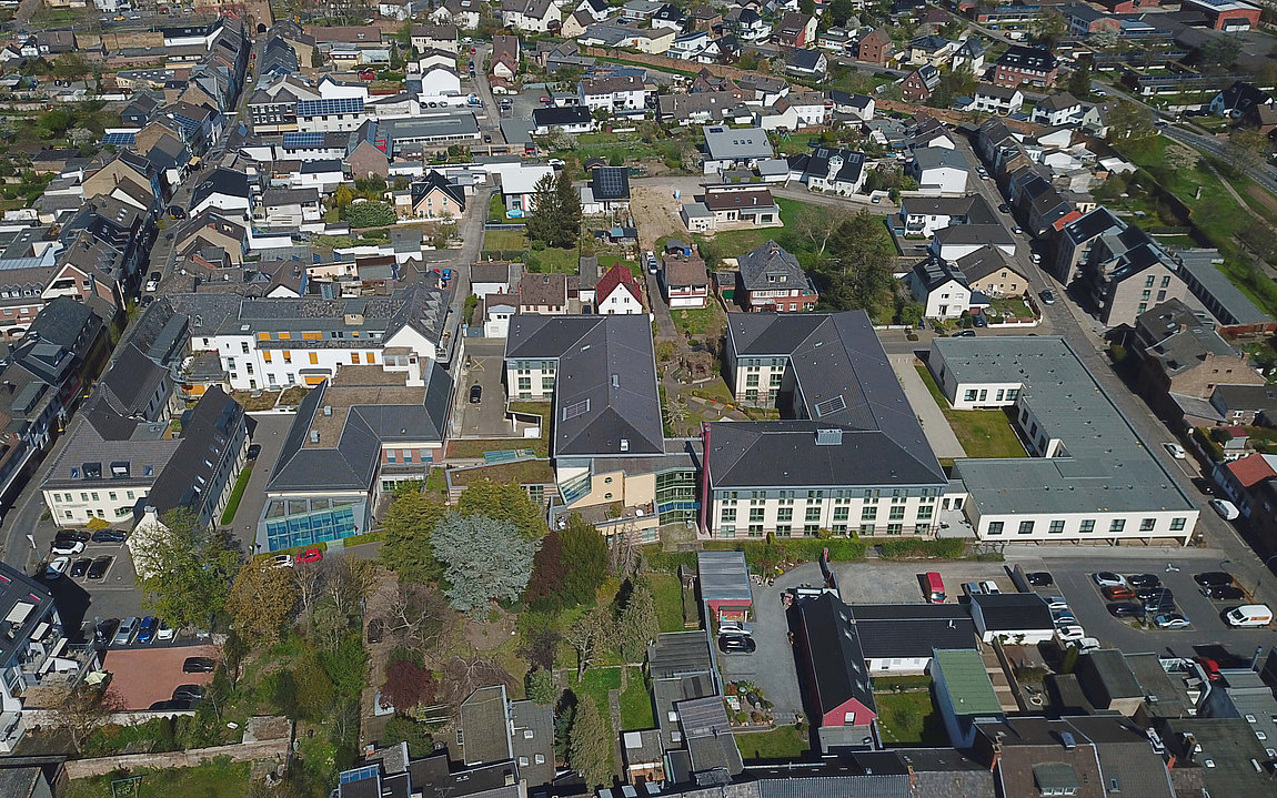 Aussenaufnahme Erweiterung GZZ Zuelpich Gesamtübersicht GZZ-Zuelpich